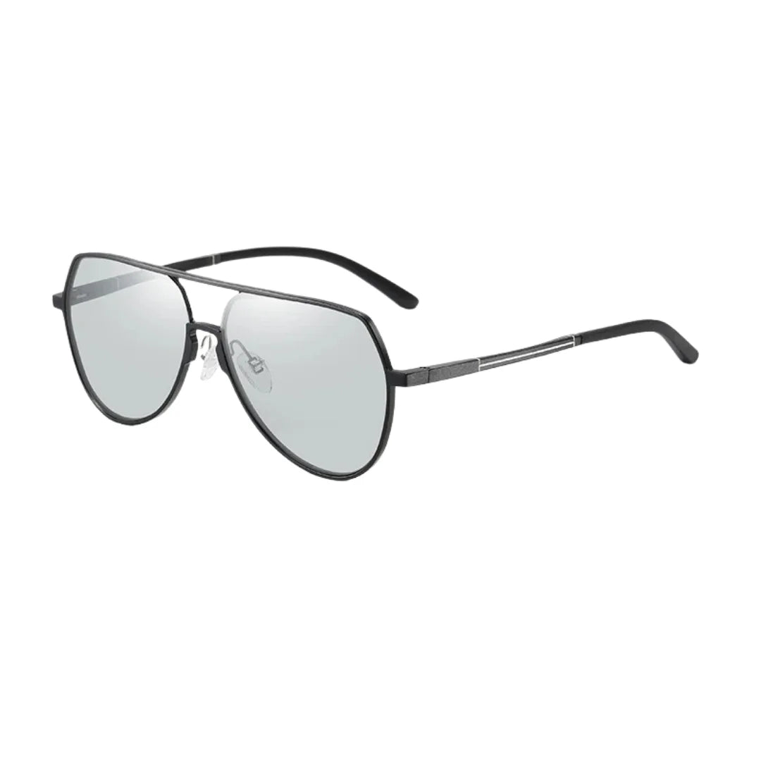 Estilo Clássico e Autêntico, os óculos Aviador feminino trazem um visual vintage e moderno ao mesmo tempo, perfeitos para quem quer destacar personalidade com conforto e proteção UV. Envio Rápido e Fácil, embalagem personalizado.