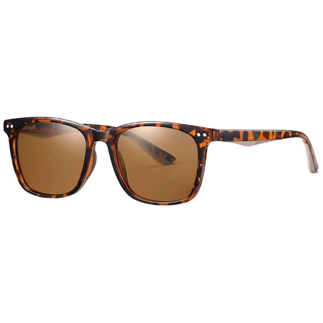 Estilo Clássico e Autêntico, os óculos redondo feminino trazem um visual vintage e moderno ao mesmo tempo, perfeitos para quem quer destacar personalidade com conforto e proteção UV. Envio Rápido e Fácil, embalagem personalizado.