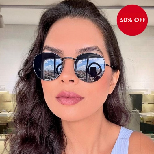 Estilo Clássico e Autêntico, os óculos redondo feminino trazem um visual vintage e moderno ao mesmo tempo, perfeitos para quem quer destacar personalidade com conforto e proteção UV. Envio Rápido e Fácil, embalagem personalizado.
