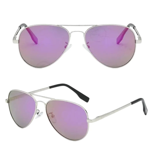 Estilo Clássico e Autêntico, os óculos redondo feminino trazem um visual vintage e moderno ao mesmo tempo, perfeitos para quem quer destacar personalidade com conforto e proteção UV. Envio Rápido e Fácil, embalagem personalizado.