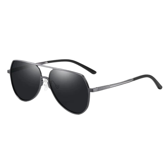 Estilo Clássico e Autêntico, os óculos Aviador feminino trazem um visual vintage e moderno ao mesmo tempo, perfeitos para quem quer destacar personalidade com conforto e proteção UV. Envio Rápido e Fácil, embalagem personalizado.