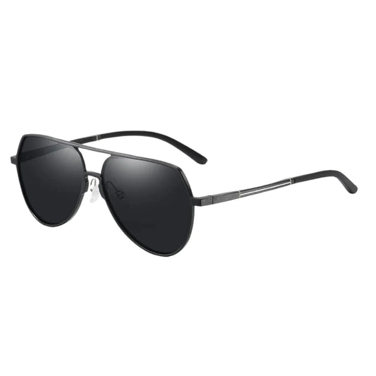 Estilo Clássico e Autêntico, os óculos Aviador feminino trazem um visual vintage e moderno ao mesmo tempo, perfeitos para quem quer destacar personalidade com conforto e proteção UV. Envio Rápido e Fácil, embalagem personalizado.