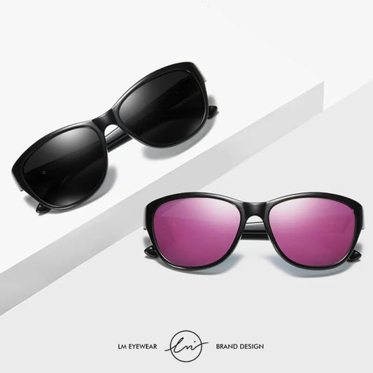 Estilo Clássico e Autêntico, os óculos redondo feminino trazem um visual vintage e moderno ao mesmo tempo, perfeitos para quem quer destacar personalidade com conforto e proteção UV. Envio Rápido e Fácil, embalagem personalizado.