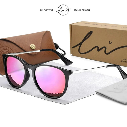 Visual Retrô e Cheio de Personalidade, os óculos redondo são perfeitos para quem busca um estilo vintage com um toque moderno. Destaque-se com um design icônico que combina autenticidade e atitude. Envio Rápido e Fácil, embalagem personalizada.
